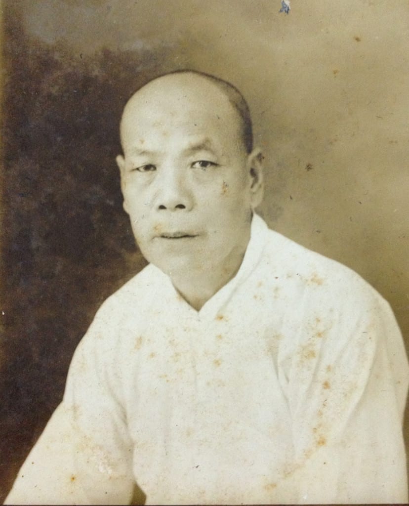 Grandmaster Tan Kiong Beng of the Ngo Cho Kun Five Ancestor Fist tradition